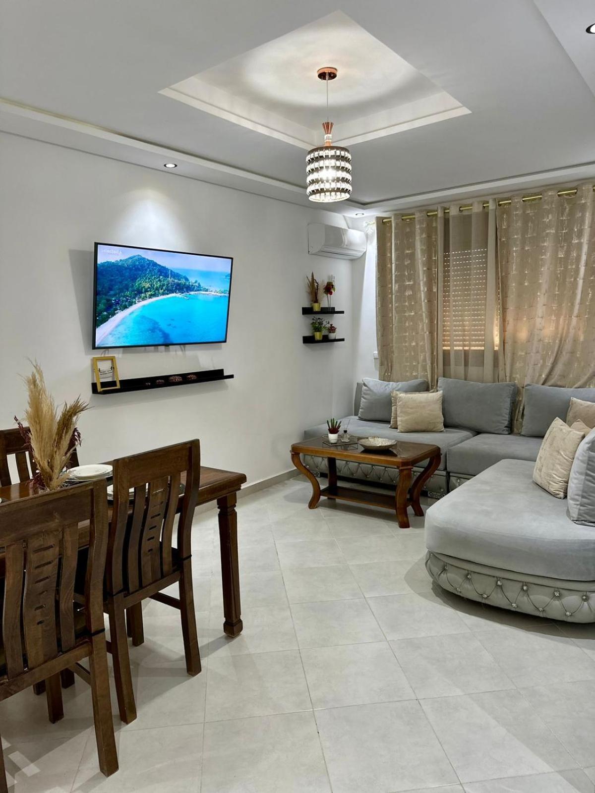 Appart Neuf Lumineux Climatise 1Ere Etage 丹吉尔 外观 照片