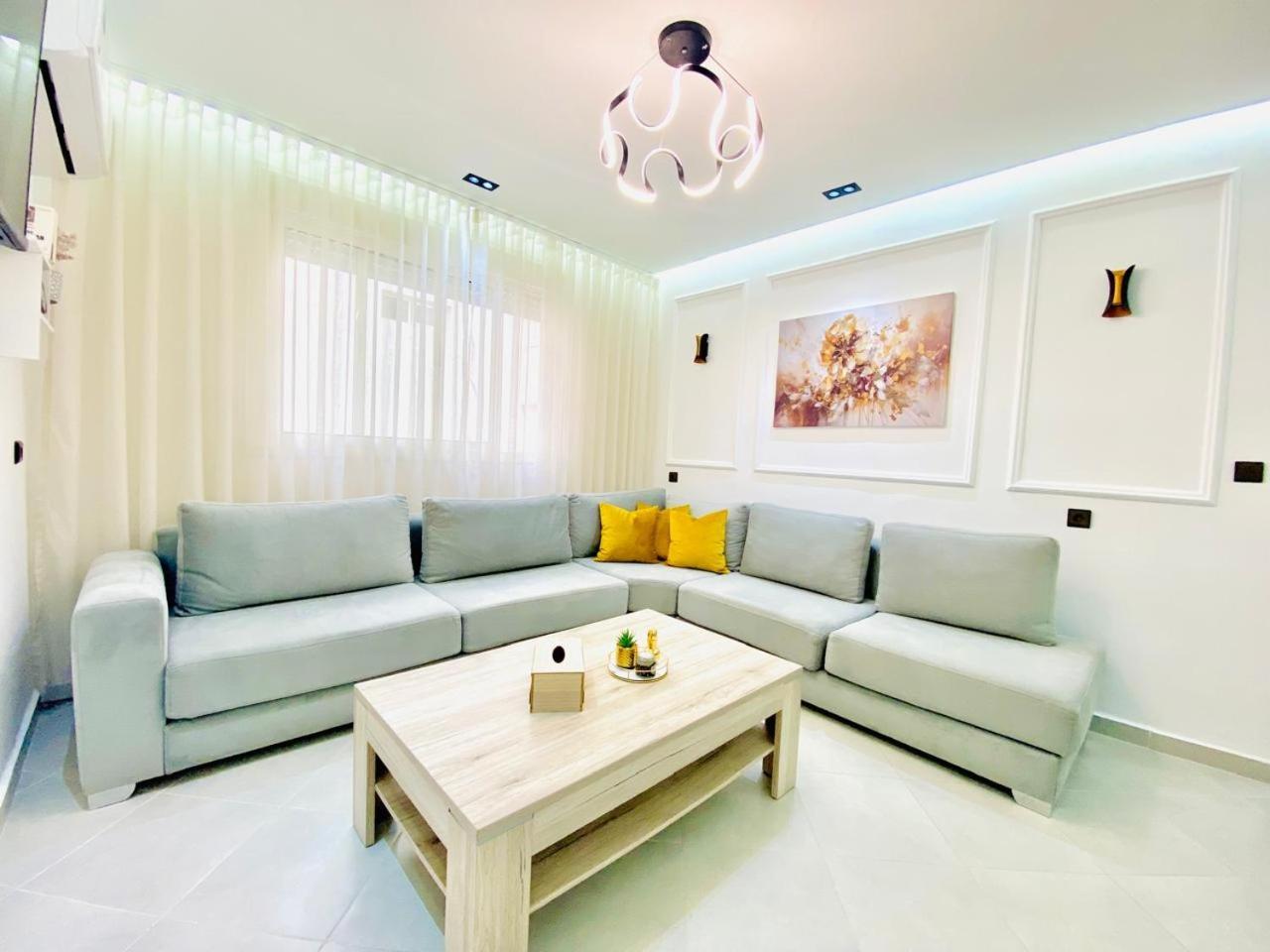 Appart Neuf Lumineux Climatise 1Ere Etage 丹吉尔 外观 照片